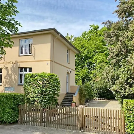 Haus Glueckauf Zum Strandlaeufer Apartment *