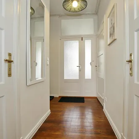 Haus Glueckauf Zum Strandlaeufer Apartamento Ostseebad Kühlungsborn