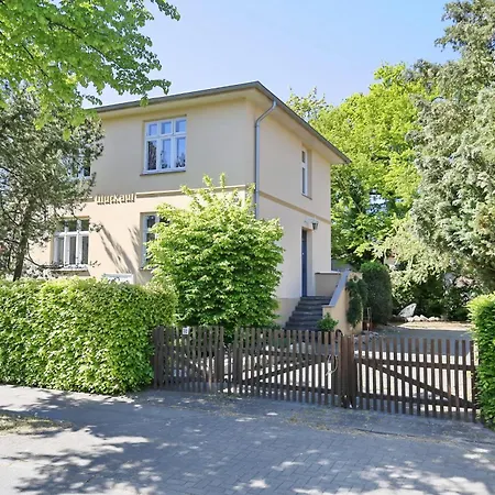 Διαμέρισμα Haus Glueckauf Zum Strandlaeufer Ostseebad Kühlungsborn